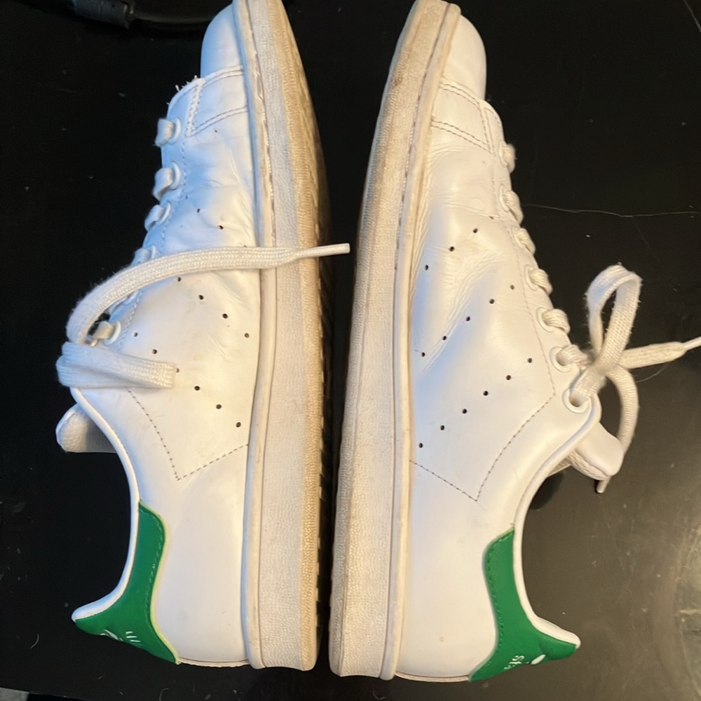 Adidas Stan Smith shoes - Picture 6 of 8